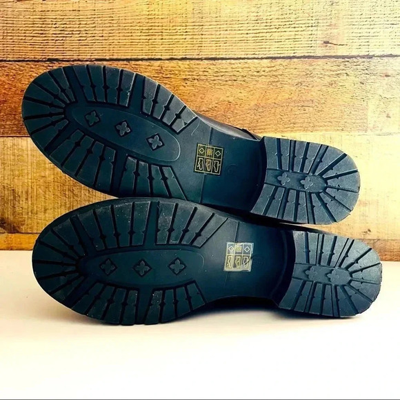 NWT Disney’s The Little Mermaid Ariel Silhouette Combat Boots - Picture 8 of 8